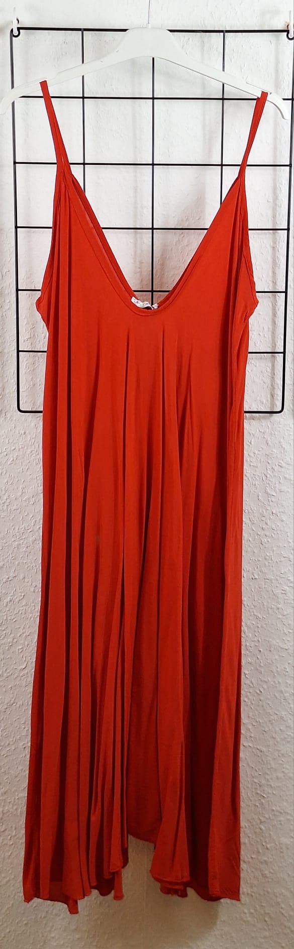 Maxikleid aus 100 % Viskose – Sommerkleid mit Spaghettiträgern | AA 38–65 cm | Länge 118 cm | Passend von Gr. 48/50 bis 54/56