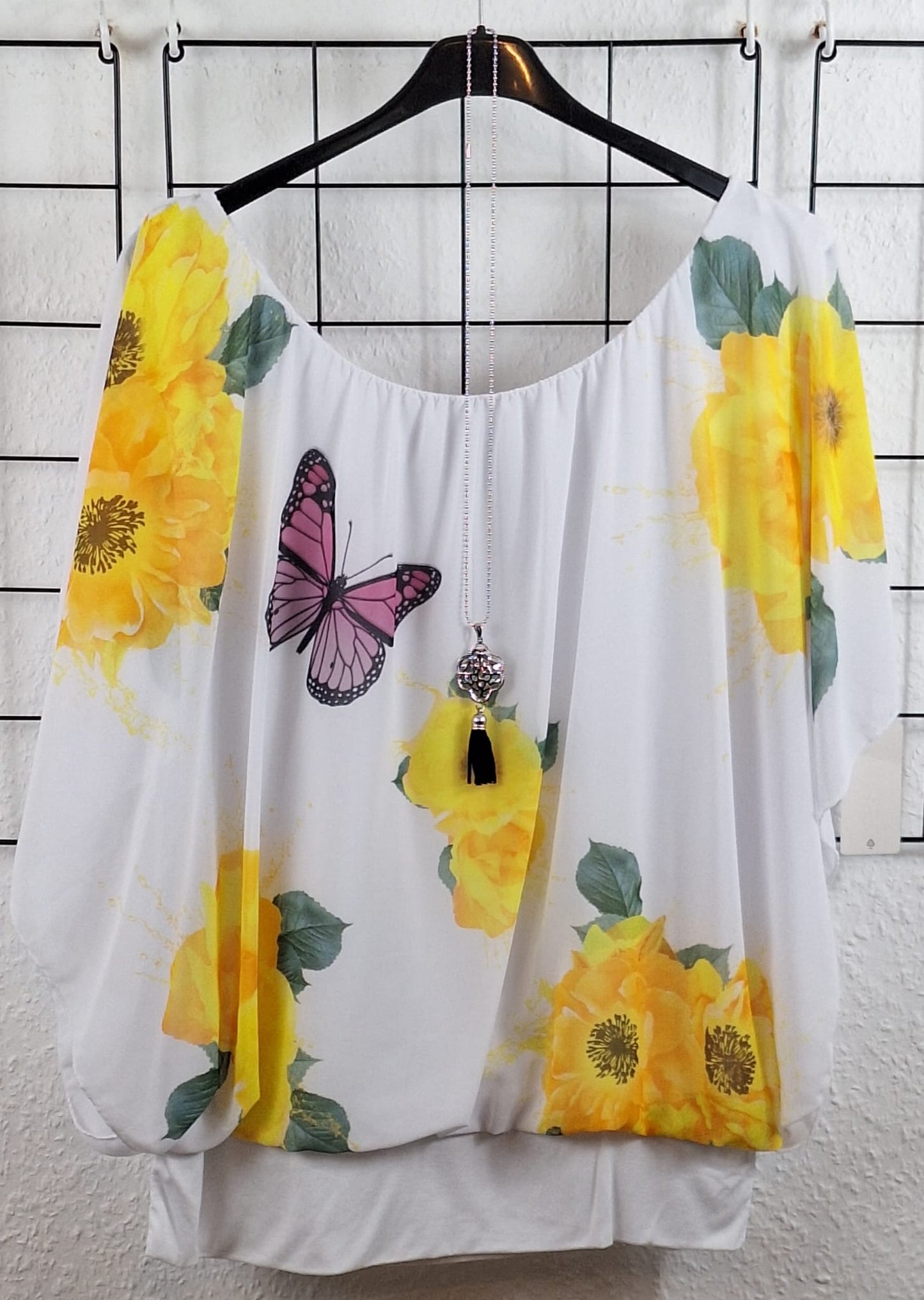 Sommerbluse Damen mit Blumenmuster bequem und luftig