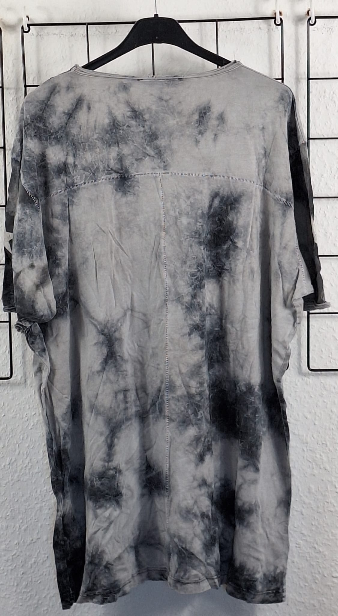 Rusty Neal Shirt Rückseite grau Baumwolle oversized