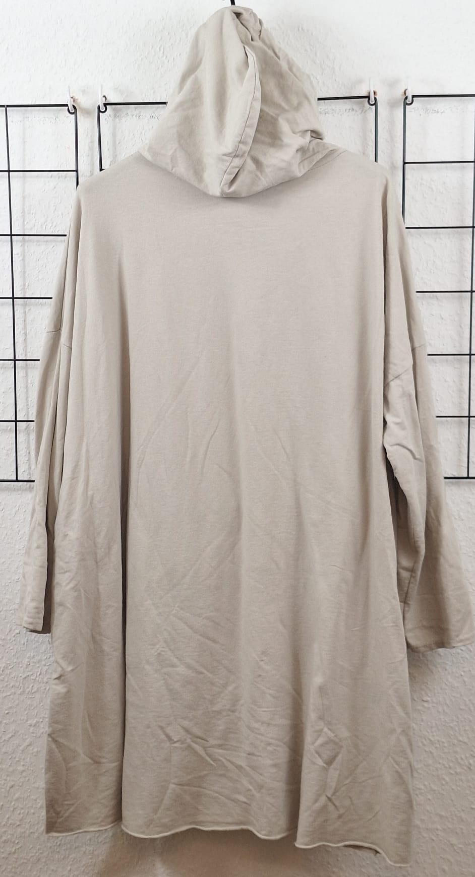 Lässiger Hoodie mit Bauchtasche