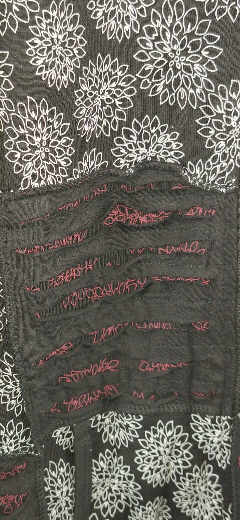 Stylischer Baumwollmantel für kalte Tage – Einzigartiges Design in zwei Größen!