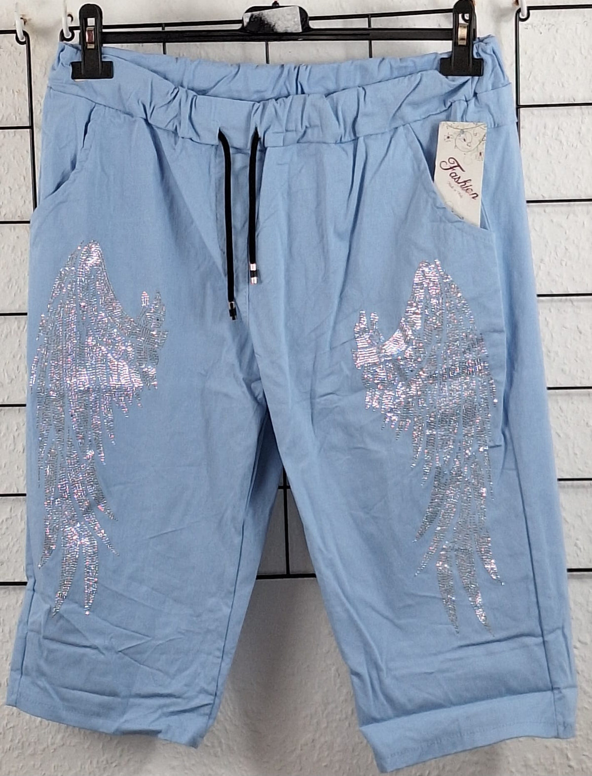 Shorts mit Engelsflügel