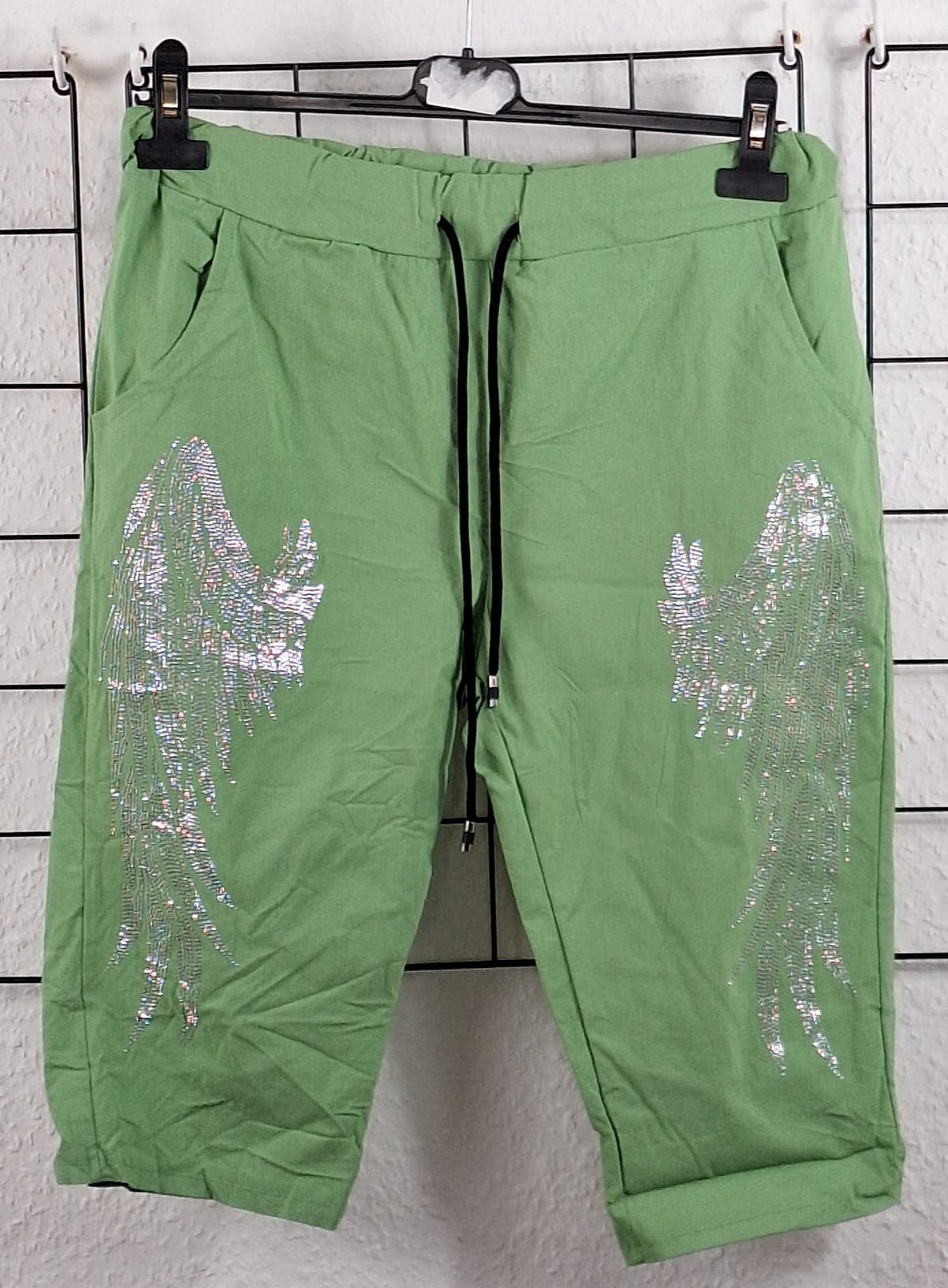 Shorts mit Engelsflügel