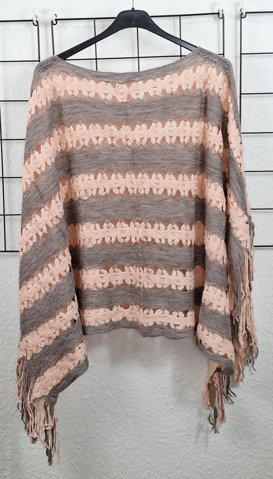 Grobstrick Poncho/Überwurf