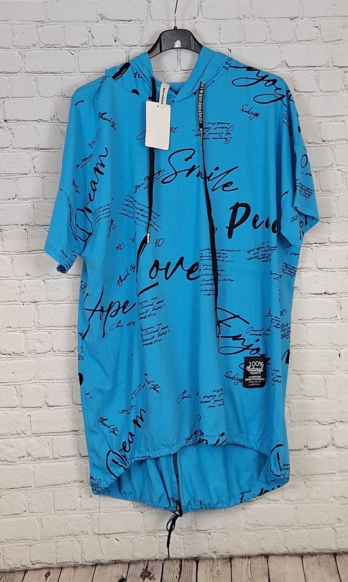 „Blaues Damen Hoodie T-Shirt mit Schrift – große Größen 46/48–50/52 – Curvy Shirt mit Kapuze, Baumwollmischung“
