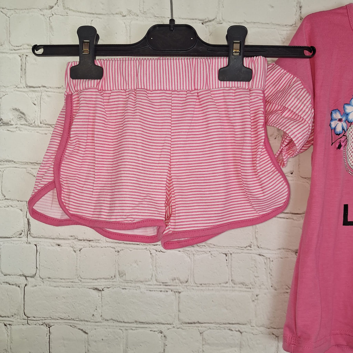 Mädchen-Set "Girl's Lovely" mit Rüschenärmeln und Shorts