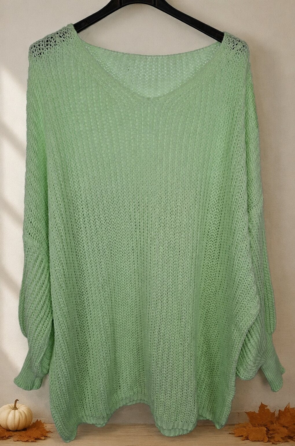 Kuscheliger Strickpullover mit V-Ausschnitt – One Size bis 54/56