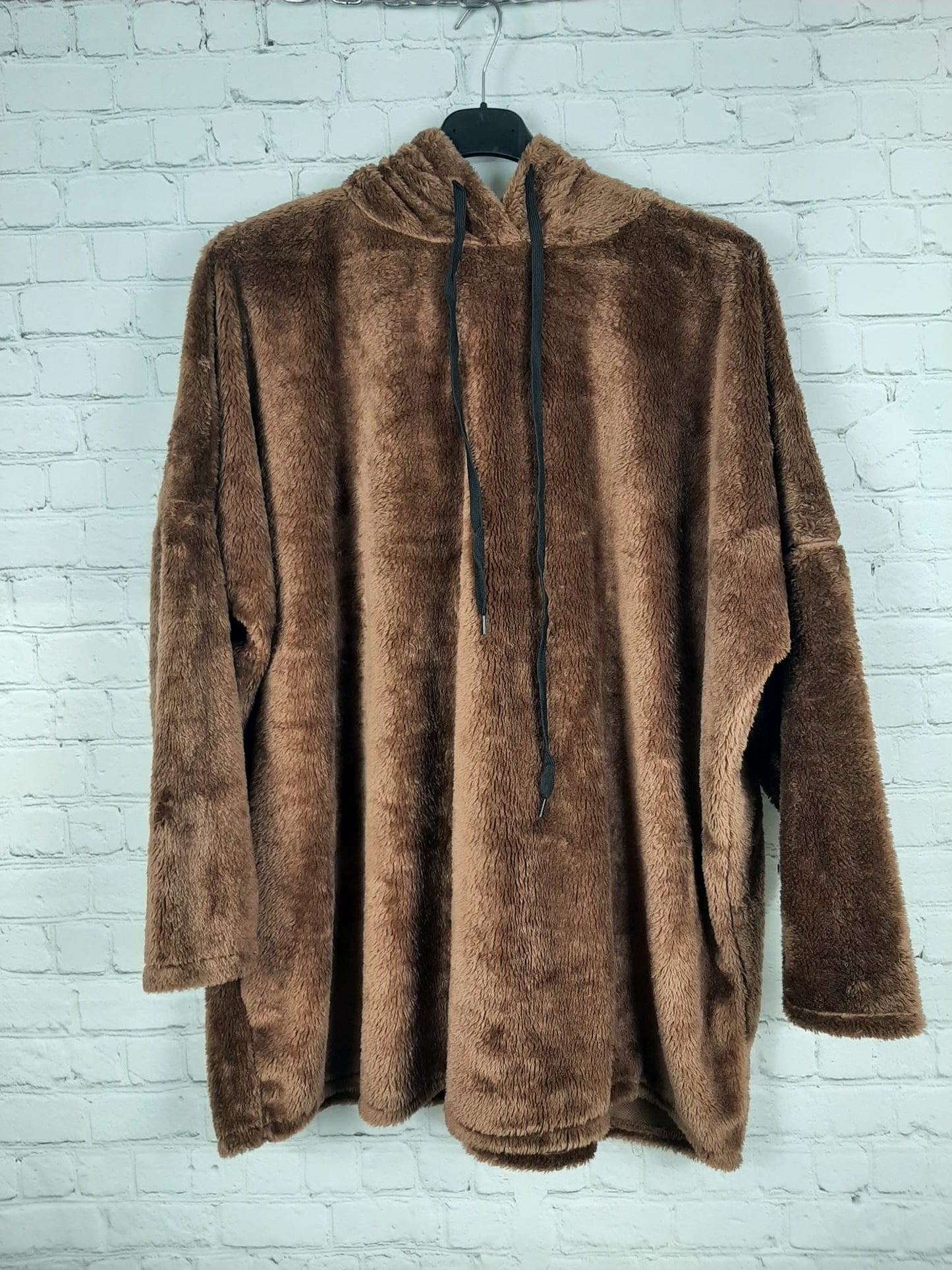 Oversize Teddy Hoodie  – flauschiger Kuschelpullover mit Kapuze – 44/46 - 50/52