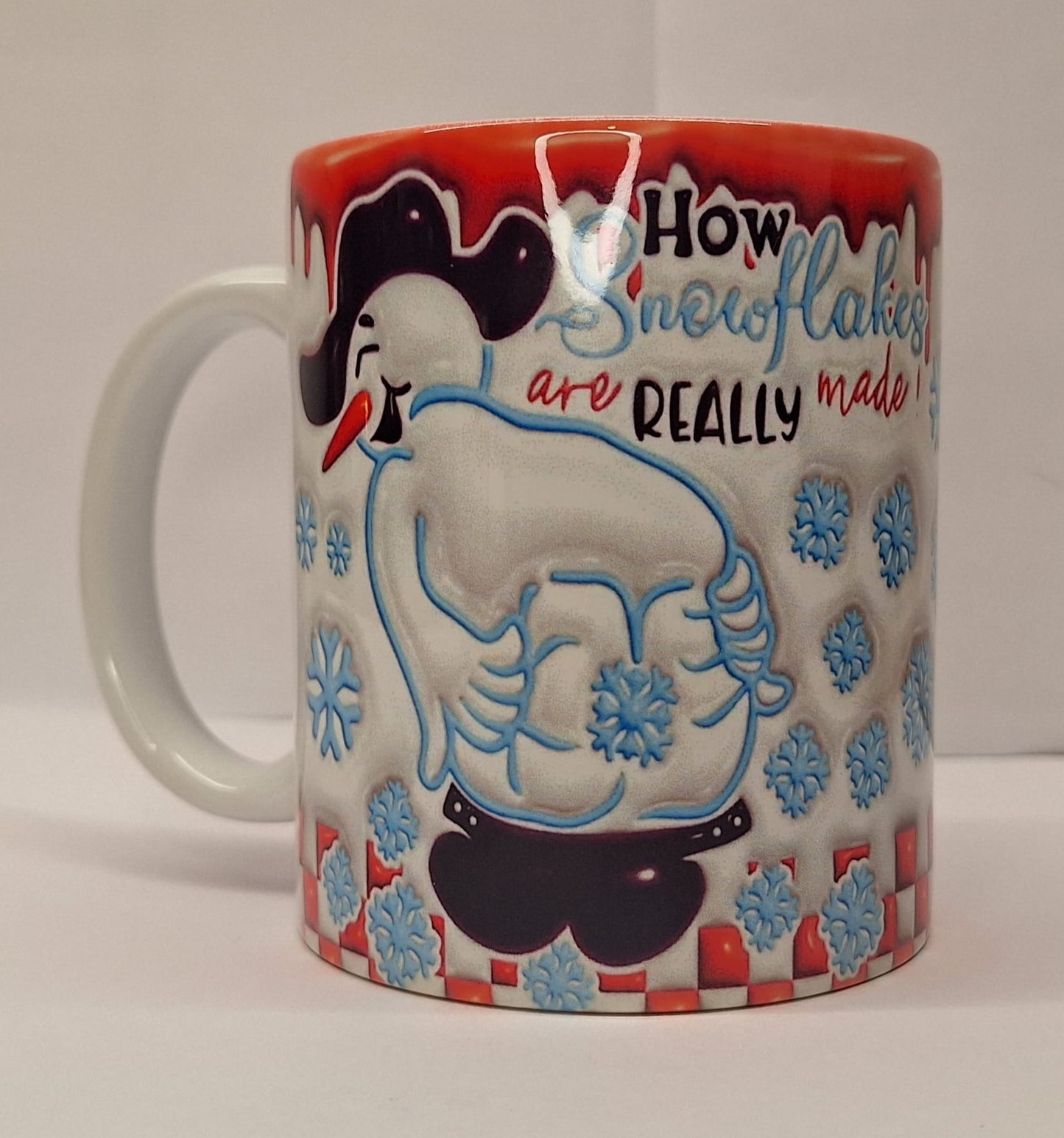„Detailaufnahme Schneemann-PO Tasse“
