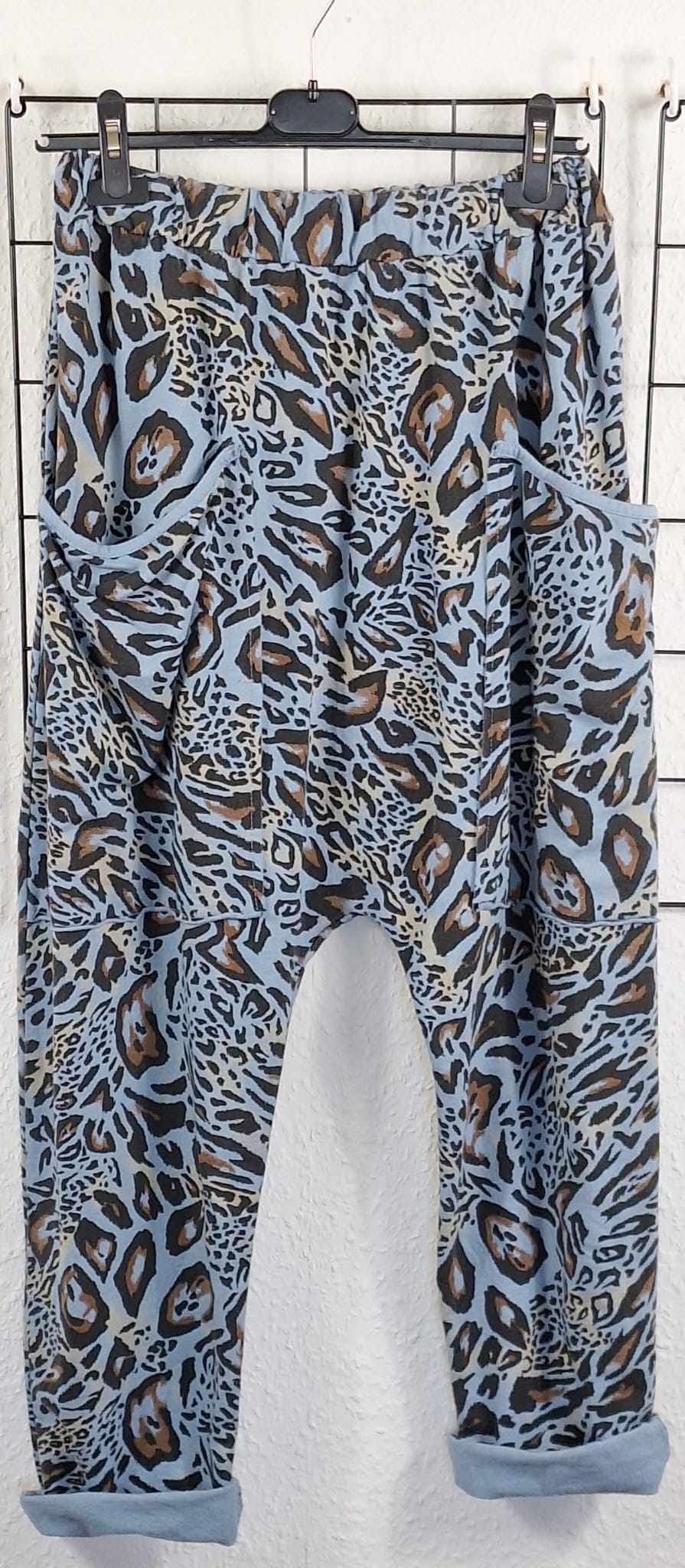 Damen Hose Leo Print – Baumwolle mit Elasthan – bequeme Freizeit Hose – 40/42 bis 48/50