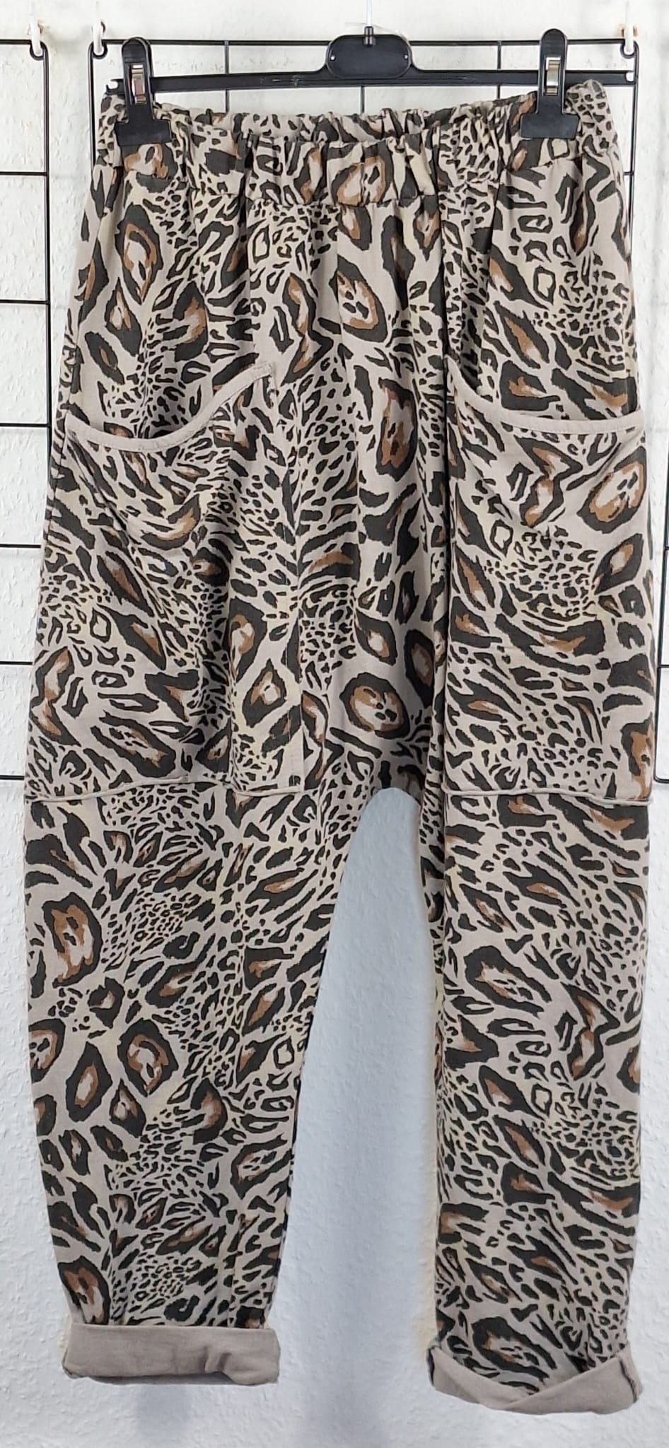 Damen Hose Leo Print – Baumwolle mit Elasthan – bequeme Freizeit Hose – 40/42 bis 48/50