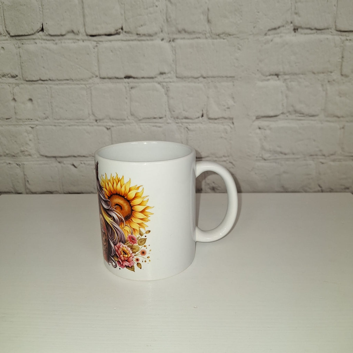 Keramikbecher Sonnenkönigin Design