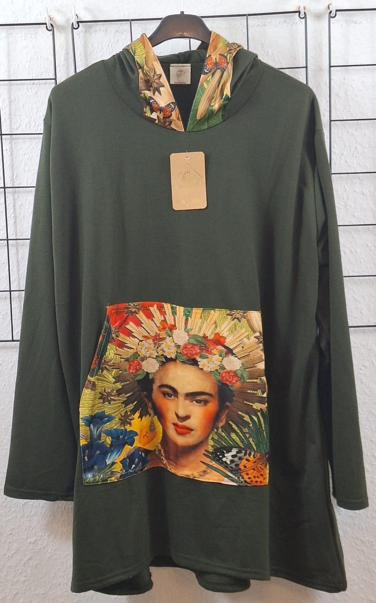 Khaki Hoodie mit großem Kunstmotiv vorne
