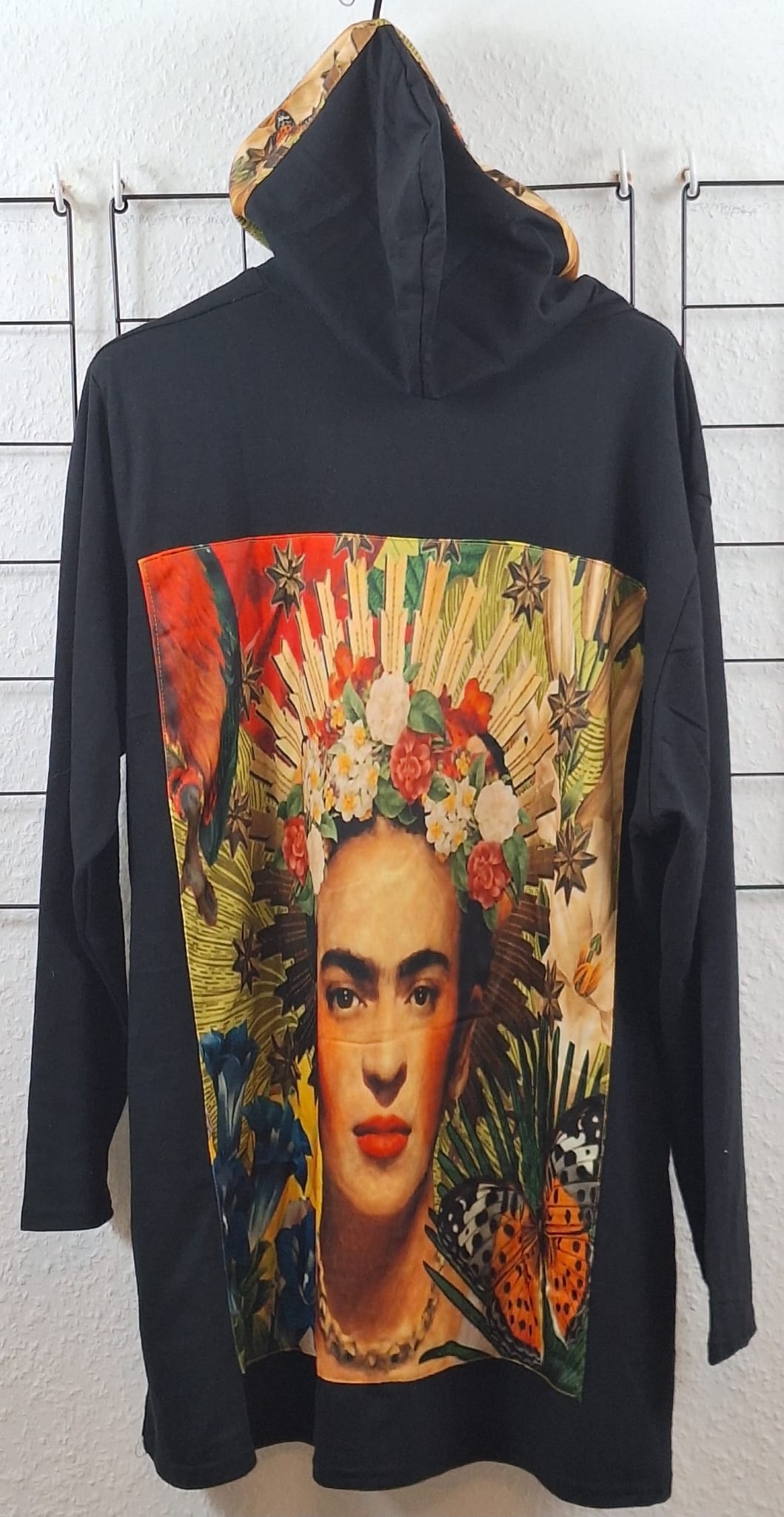 Rückansicht schwarzer Oversize Hoodie