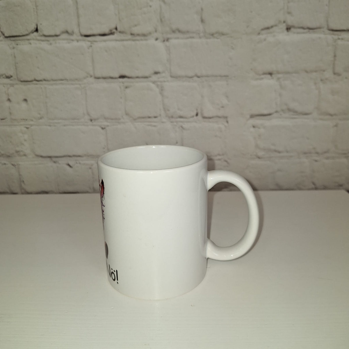 Weiße Keramiktasse mit Zebra Motiv und frechem Spruch
