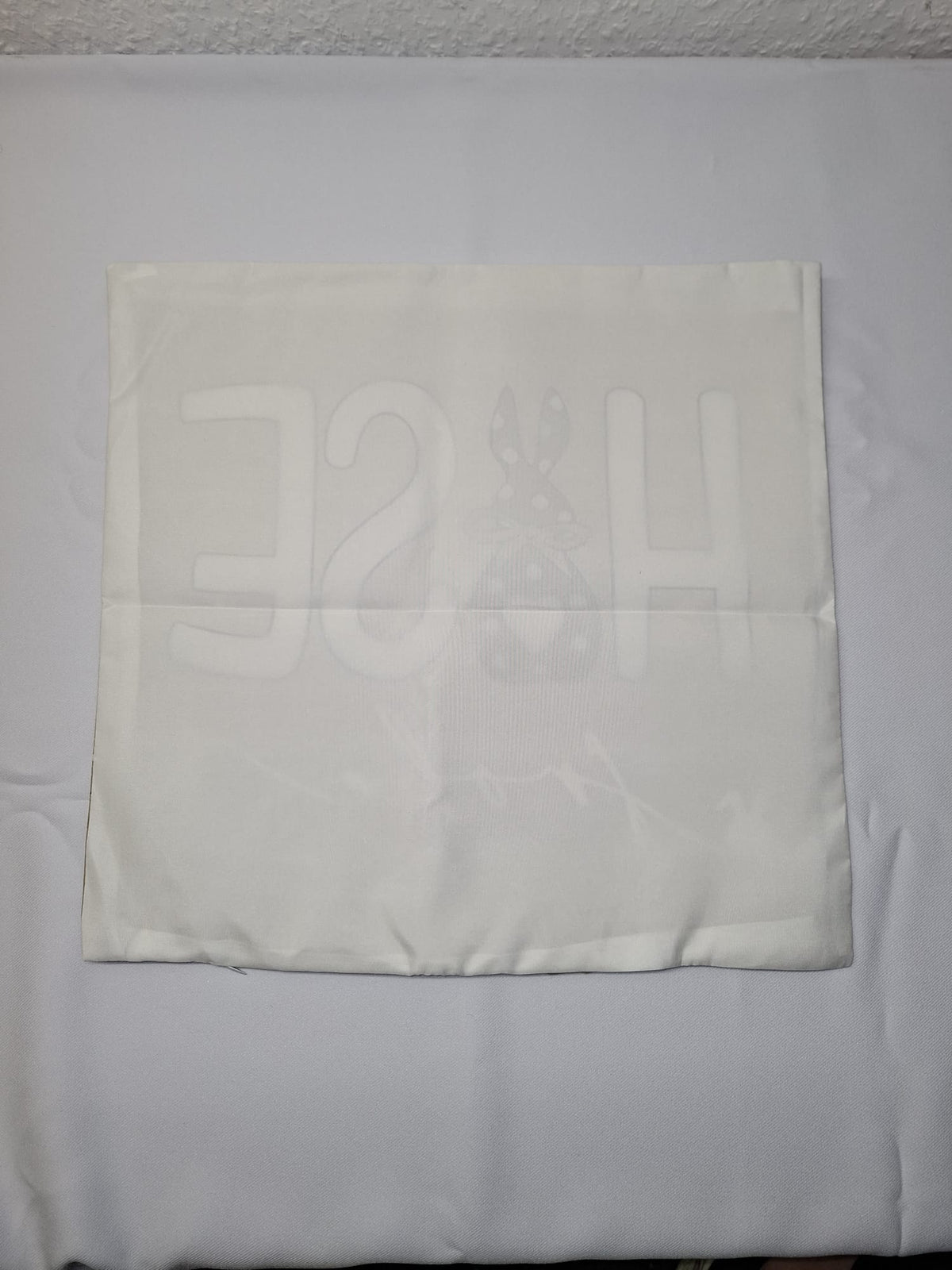 Rückseite Osterkissen beige einfarbig 35x35 cm
