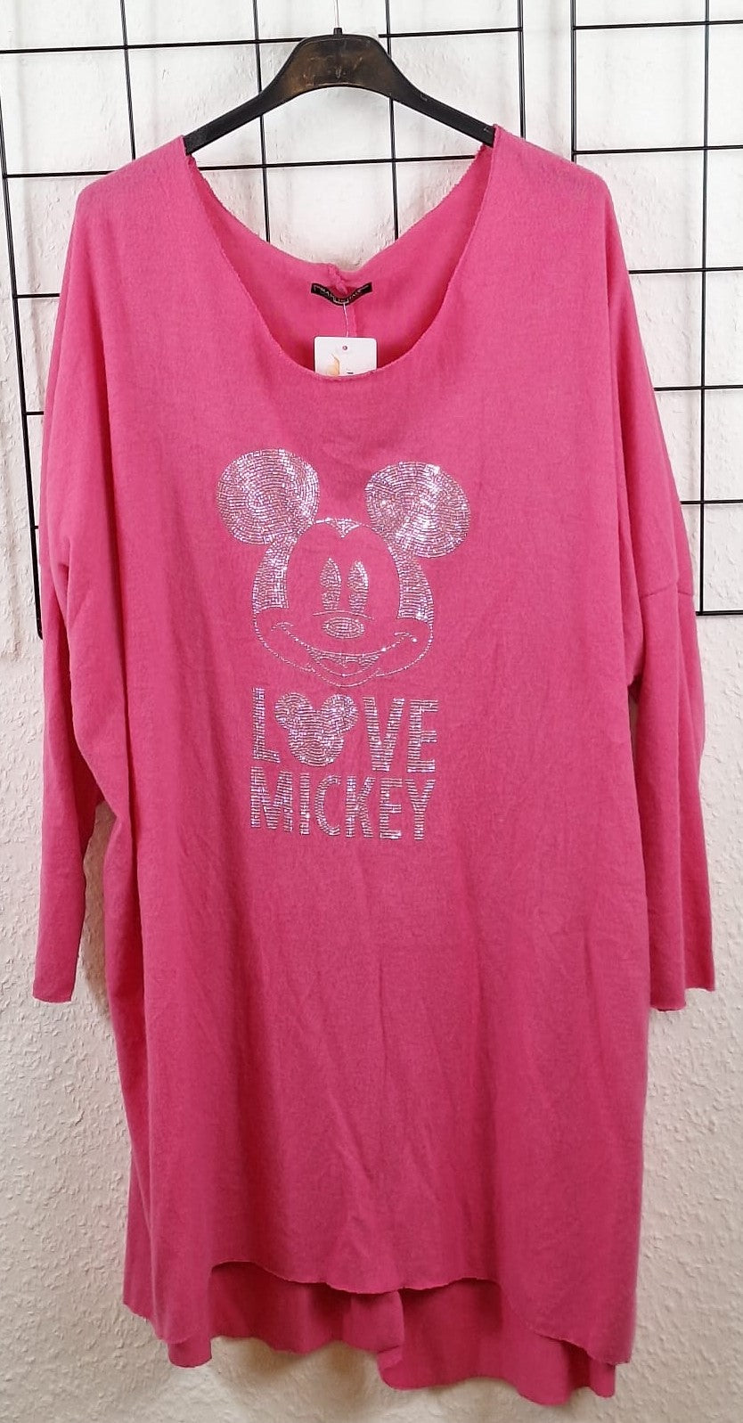 Oversize Longshirt aus Viskosemix mit glitzerndem Cartoon-Gesicht, locker fallender Schnitt, Einheitsgröße tragbar von 44/46 bis 50/52, in  Pink