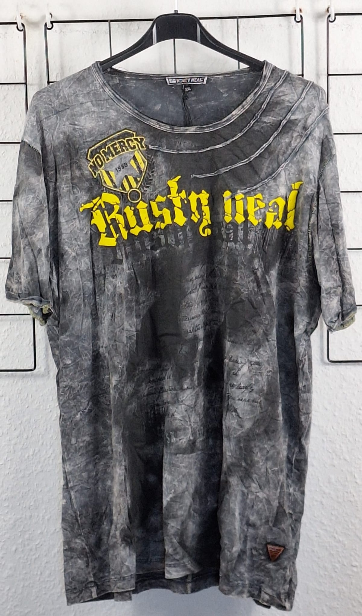 Rusty Neal Print Detail Schriftzug Herren Shirt